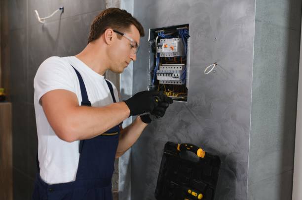 Best Circuit Breaker Repair  in Sheffield, IA
